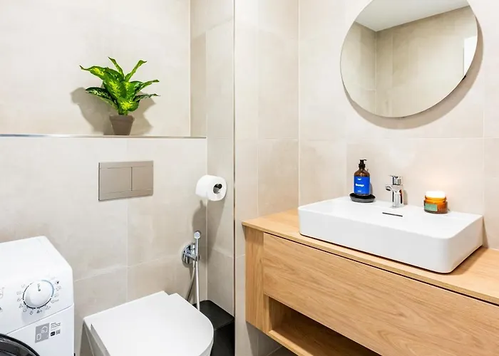 Apartment Days - One Bedroom With Garage And Workspace Prag