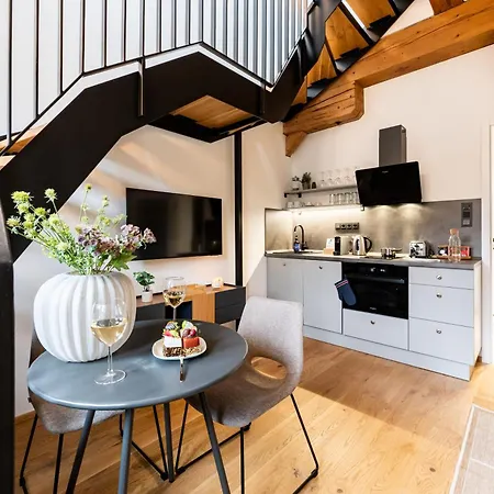 דירה Days - One Bedroom With Garage And Workspace *
